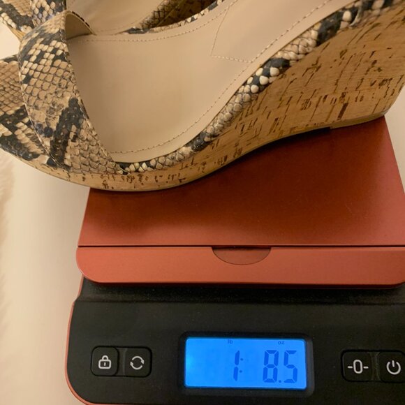 Charles By Charles David Womens SZ 10M Wedge Sandal Faux Brown Reptile & Cork - Picture 8 of 8